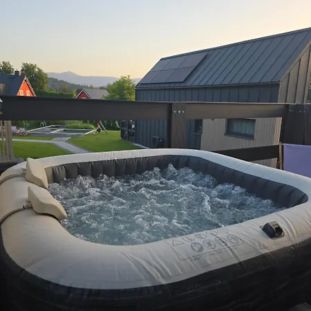 Bobrowe Wzgorza Tatil Evi *