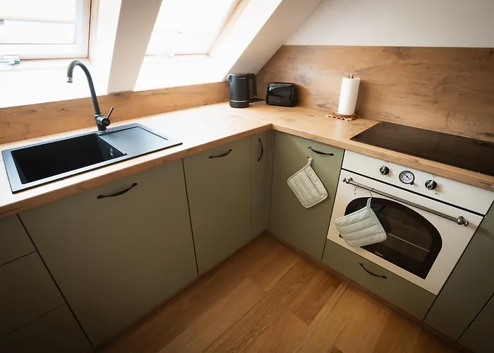 Bobrowe Wzgórza * Jelenia Góra